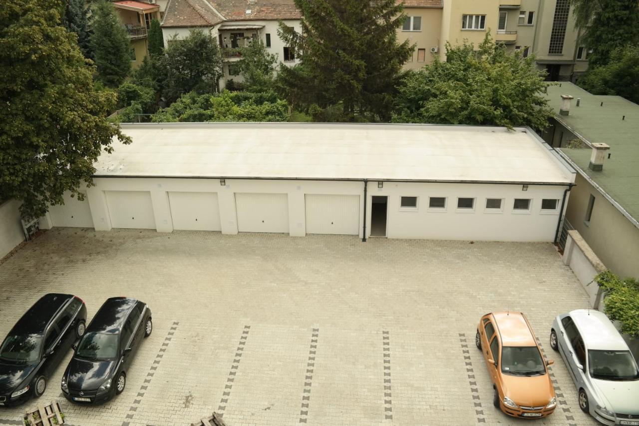 Riverside Apartman With Free Parking Gyor Luaran gambar