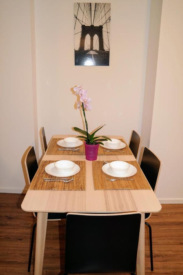 Riverside Apartman With Free Parking Gyor Luaran gambar