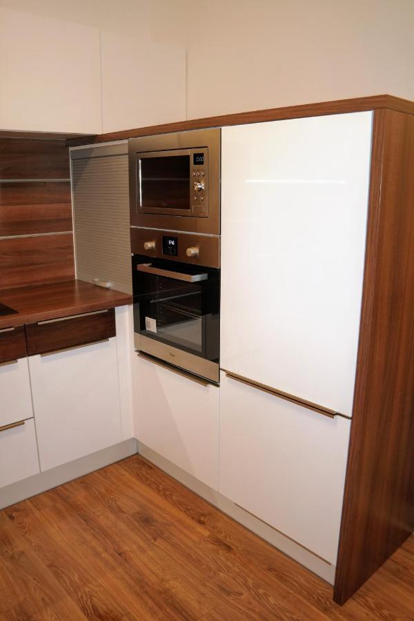 Riverside Apartman With Free Parking Gyor Luaran gambar