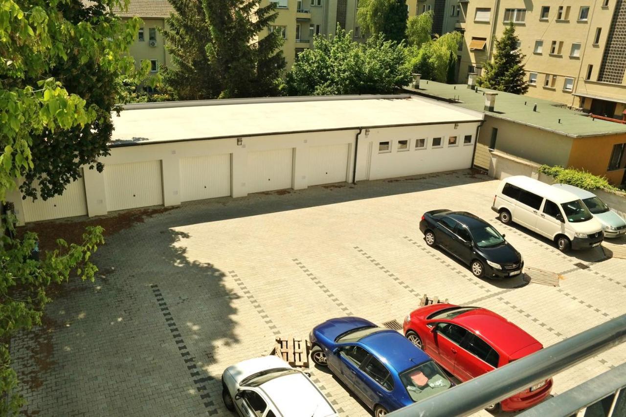 Riverside Apartman With Free Parking Gyor Luaran gambar