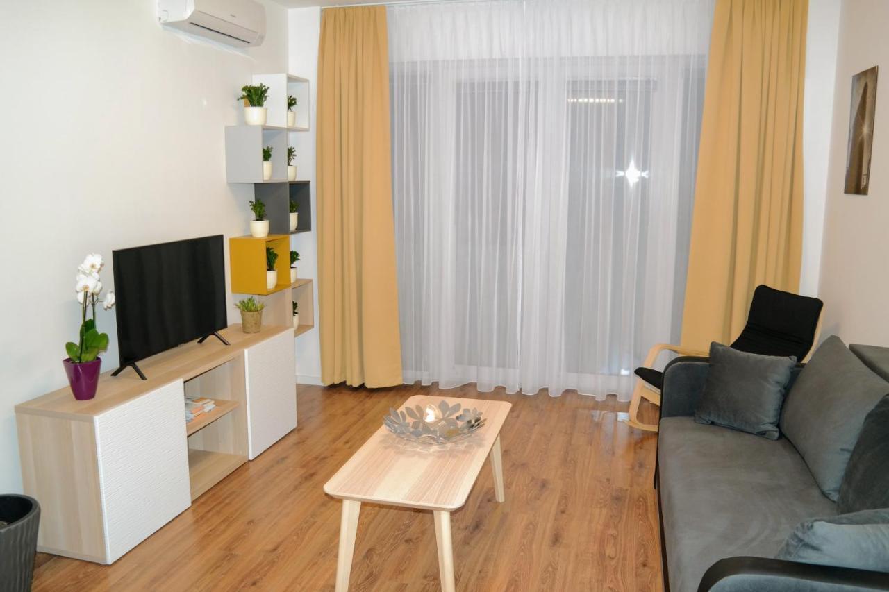 Riverside Apartman With Free Parking Gyor Luaran gambar